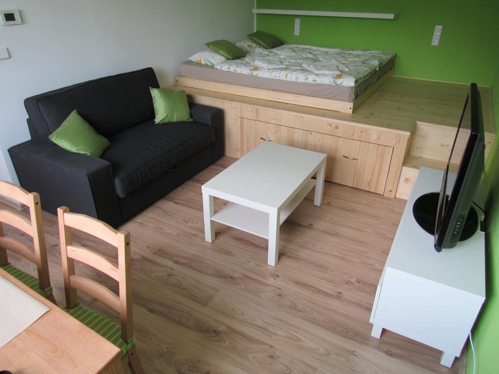 Apartman Stozec Ema Luaran gambar