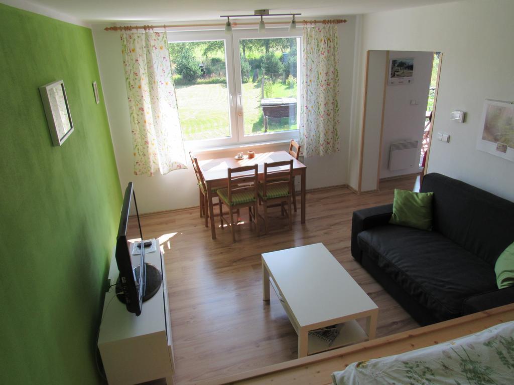 Apartman Stozec Ema Luaran gambar